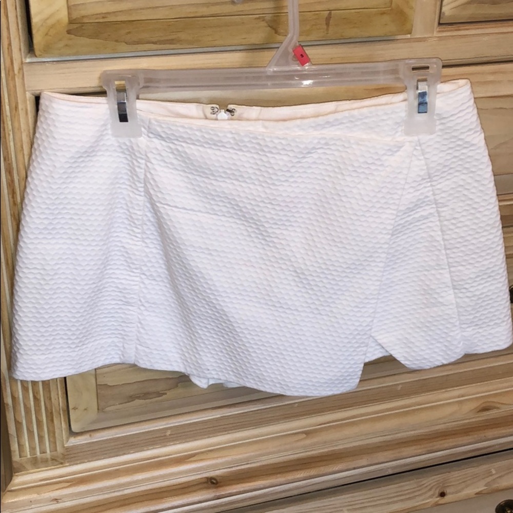 LILLY PULITZER white skort